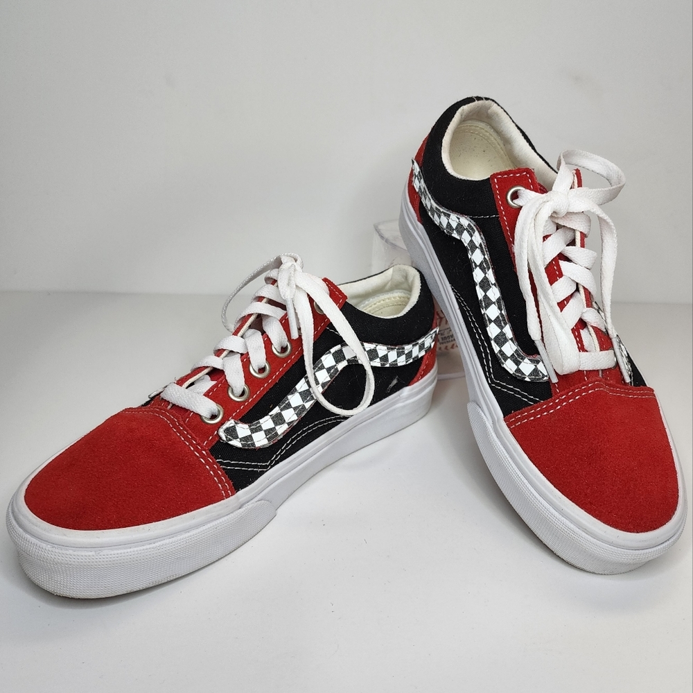Vans shoes men's size 4, women's 5.5 Red black with detachable checkered stripes
